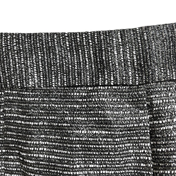 Banana Republic  Fully Lined Black & Silver  Skirt Size 14 - Picture 3 of 8